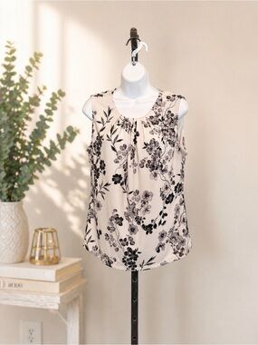 Calvin Klein Cream Black Floral Sleeveless Blouse Size L